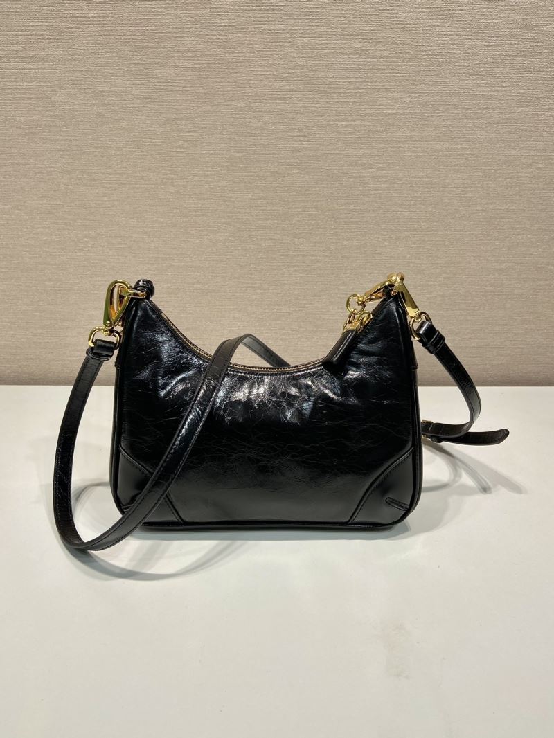 Pra*a hobo bags